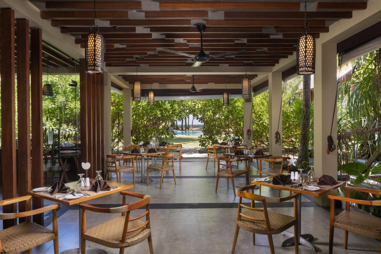 Ayana Sea Hotel Вадува Екстериор снимка